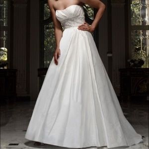 Casablanca destination wedding gown